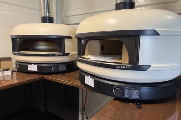 Pizza oven voor foodtruck.JPG 