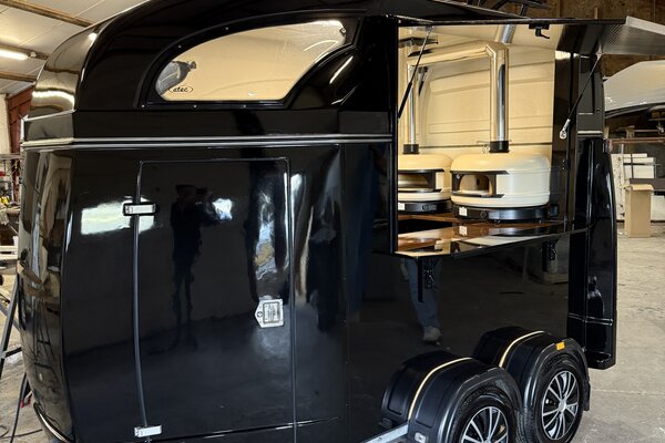 Pizza foodtruck gptrailers 