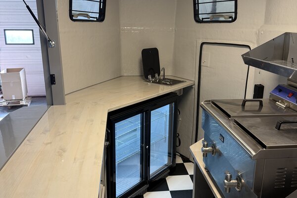 Paardentrailer foodtruck GPTrailers 