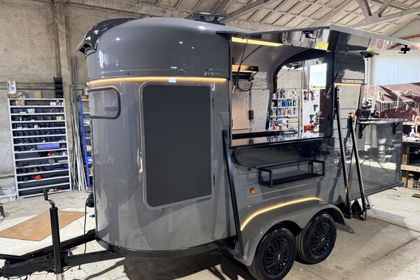 Foodtruck op maat van paardentrailer