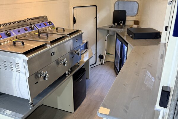 Paardentrailer foodtruck GPTrailers 